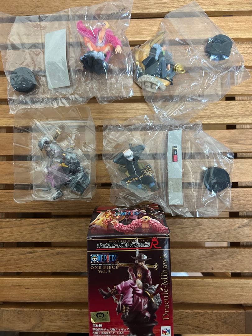 ワンピース　チェスピースコレクションR 黒台座　　22種