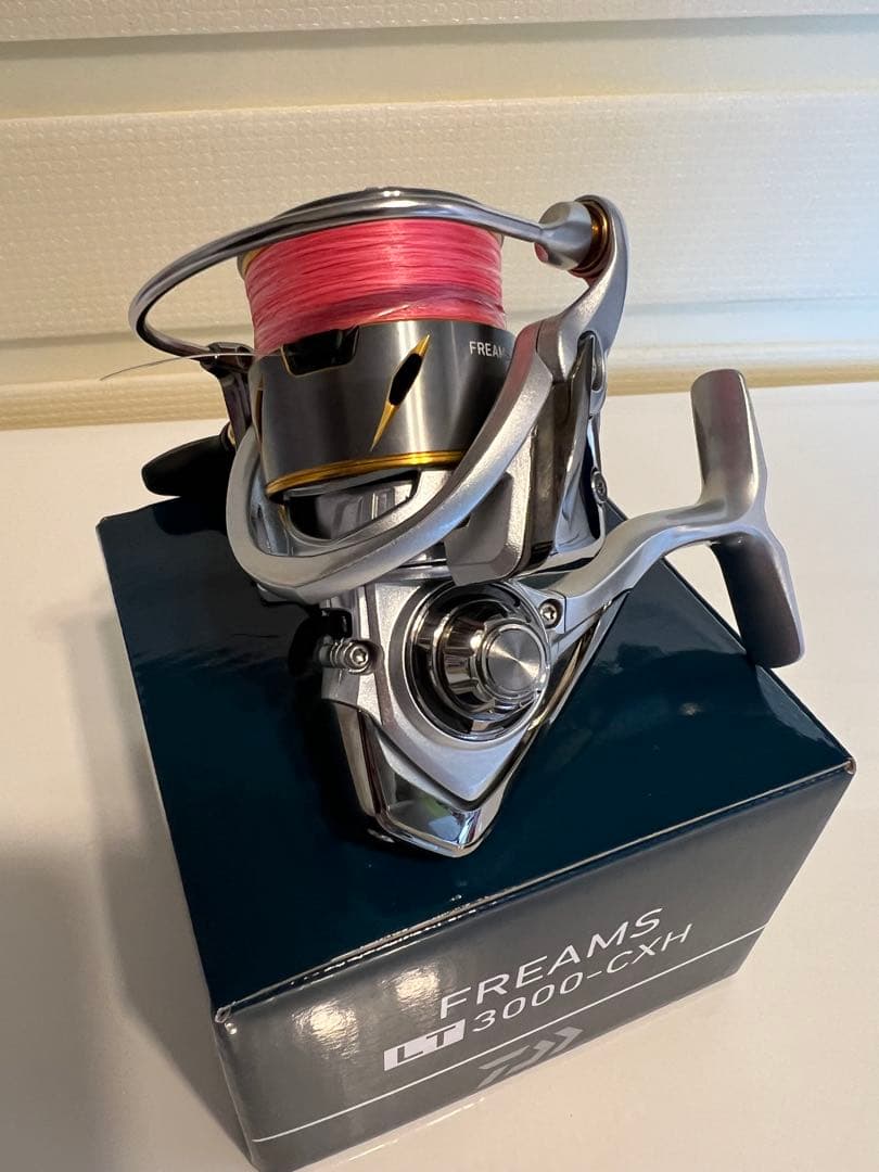 ゆう　Daiwa FREAMS LT 3000-CXH