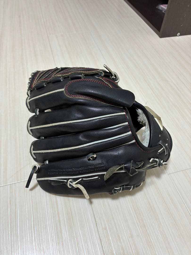 ミズノグローバルエリート　一般軟式ピッチャー用グローブ