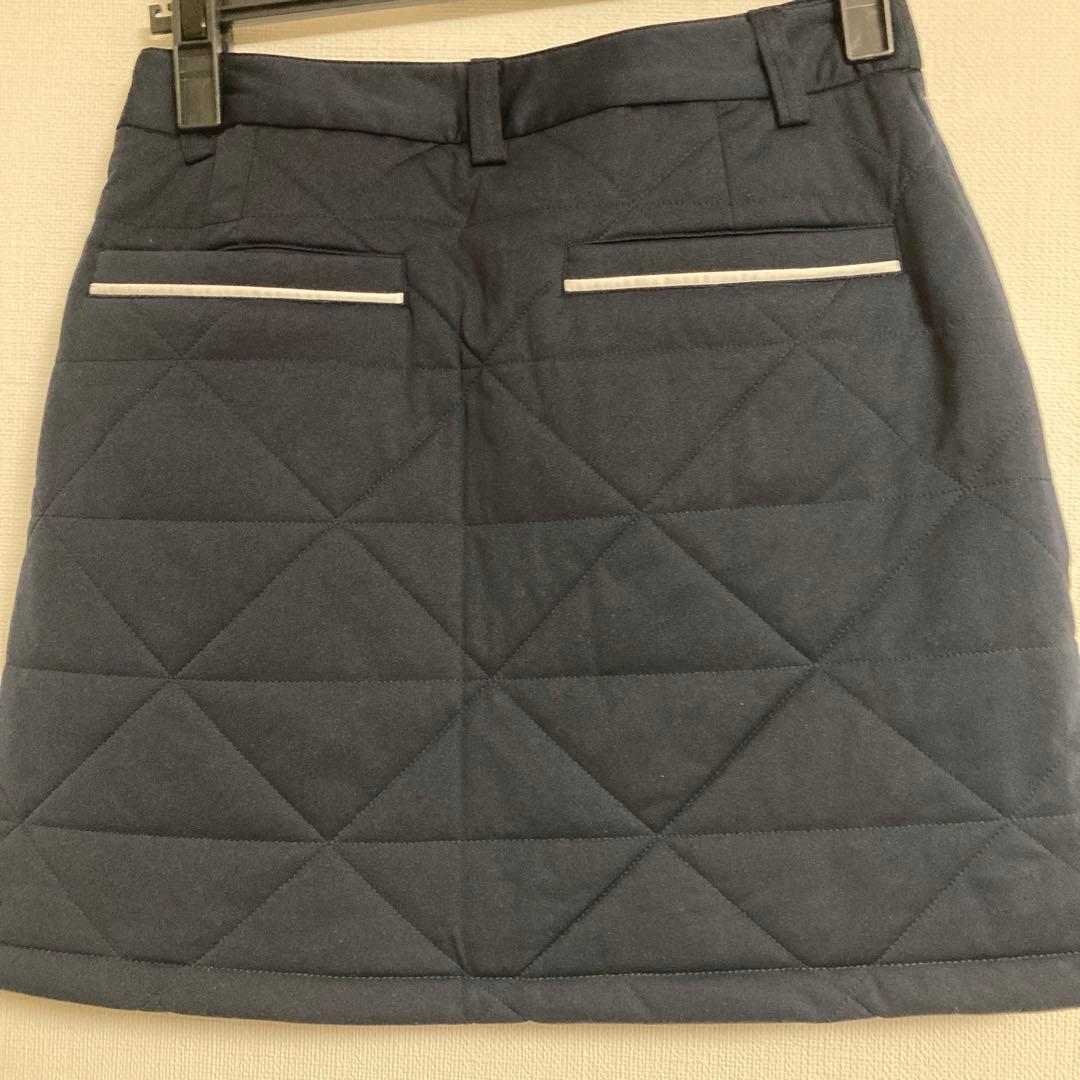 新品　Callaway スターストレッチ 中綿スカート　Ｍ　ネイビー