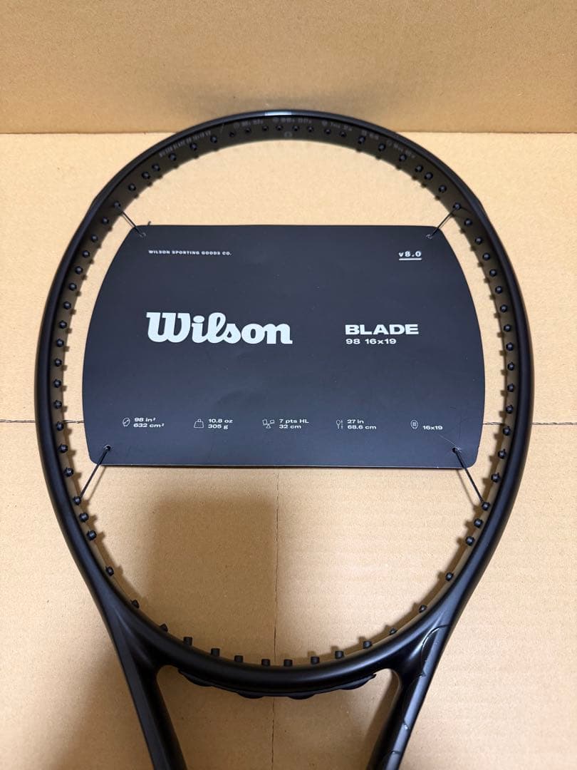 新品未使用　Wilson NOIR BLADE 98 16X19 V8.0