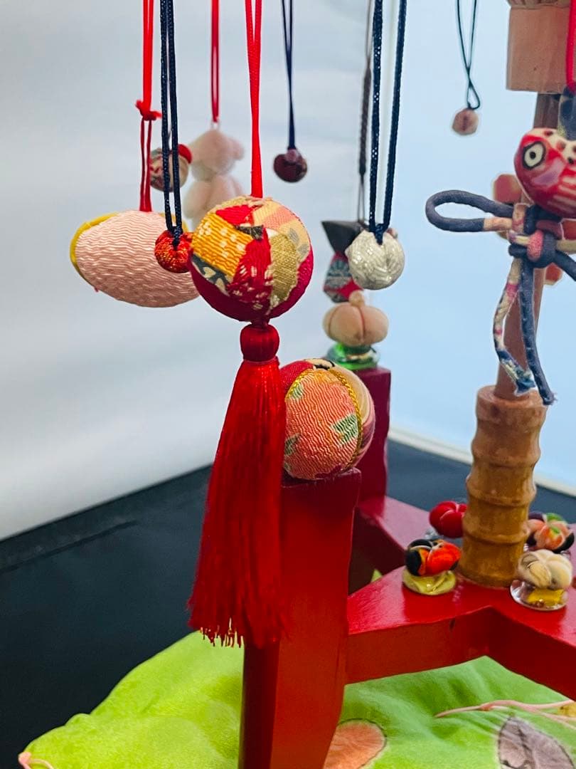 雛祭り用 ハンドメイド傘型さげもん吊るし飾り台座布団付