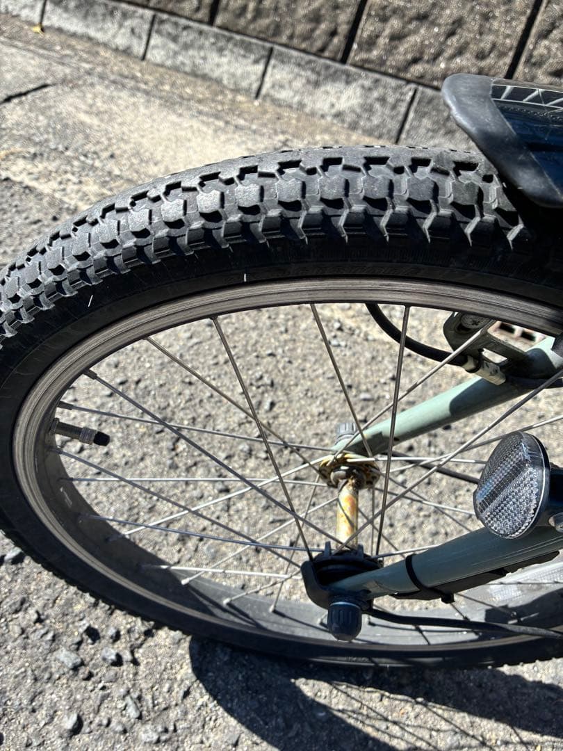 送料込み_ブリヂストンビッケポーラー　チャイルドシート付き電動アシスト自転車