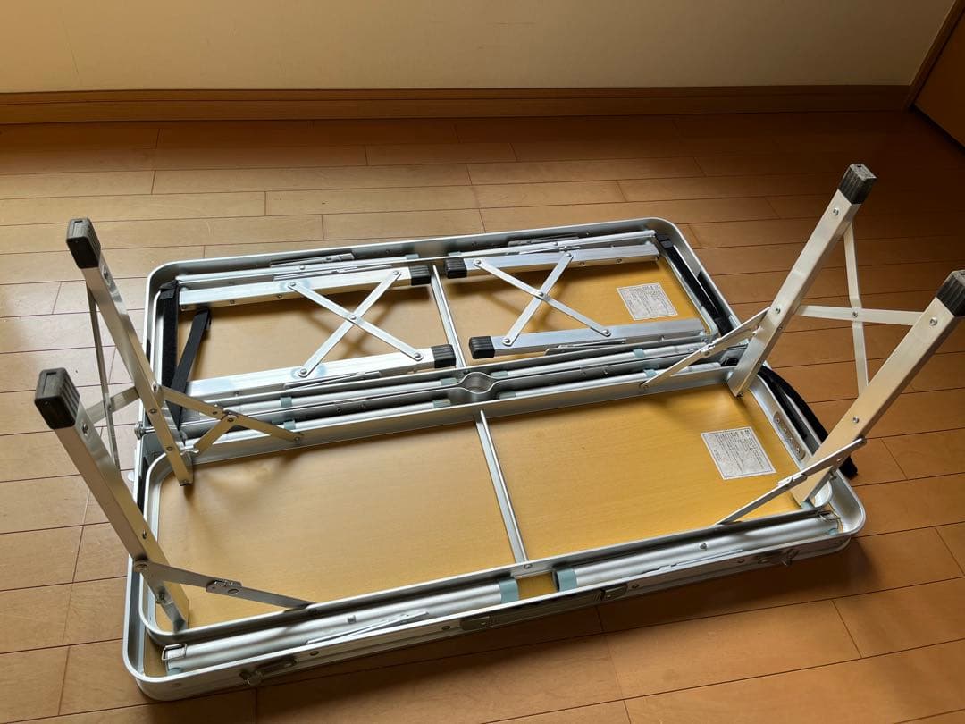 アルミ製　テーブルチェアセット　美品　4人　持ち運び　値引交渉ok