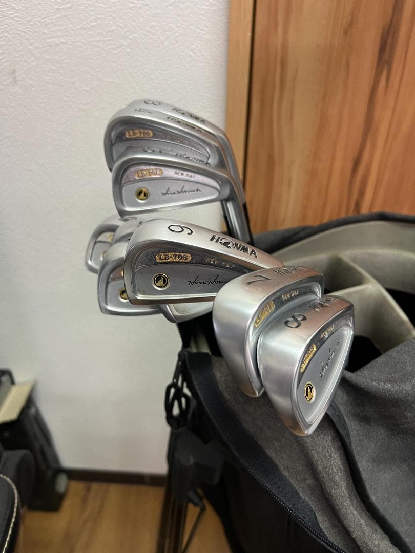 ゴルフクラブ12本グルフバッグセット　テイラーメイド　HONMA
