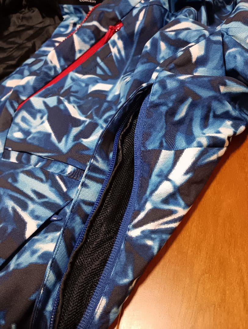 美品！DESCENTE S.I.O Sサイズ