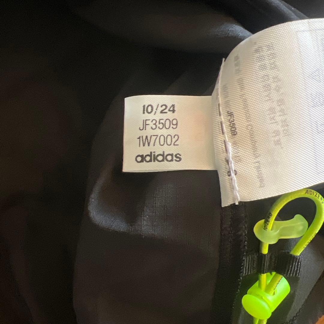 未使用　アディダス adidas アディゼロ 駅伝 ランニングジャケット