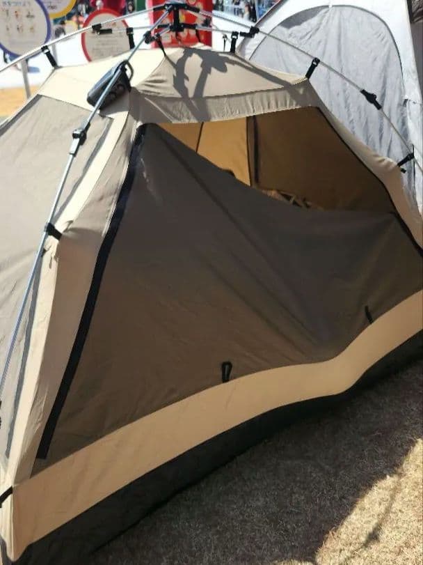 2人用ドーム型キャンプテント DOD グランドシート付属 ペグ4本付属！