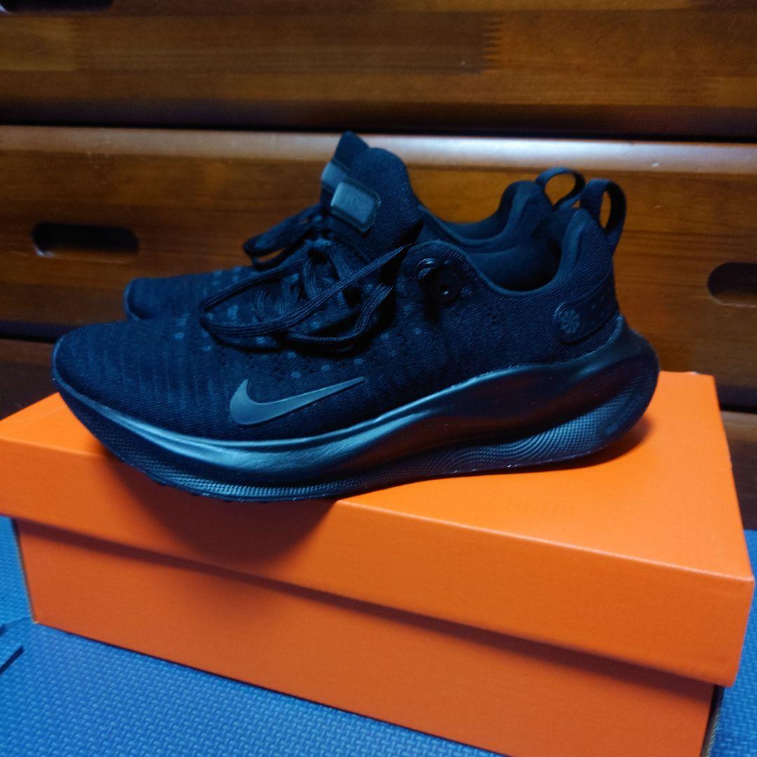 NIKE インフィニティラン4