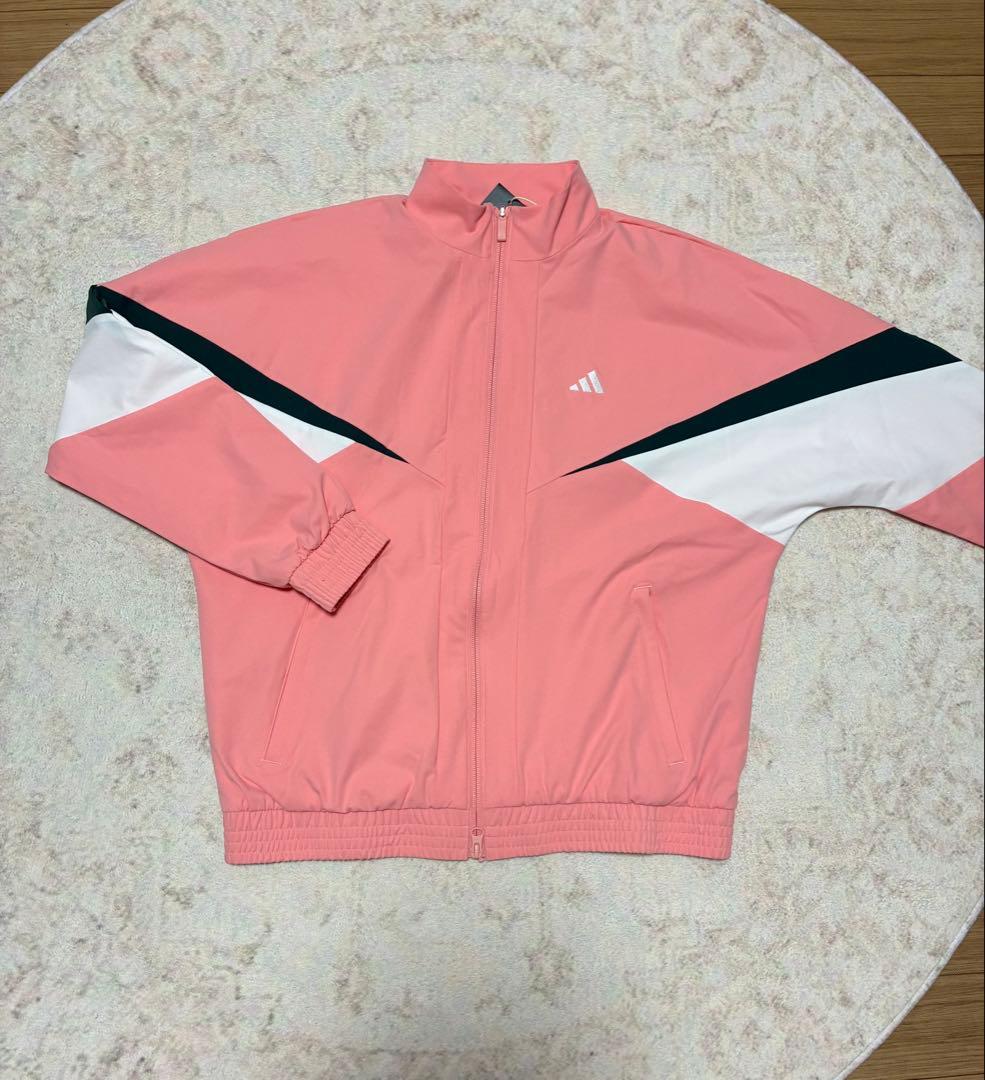 【新品3点M】M 定価4万！完売アディダス 幾何学セットアップ＆リボンバイザー
