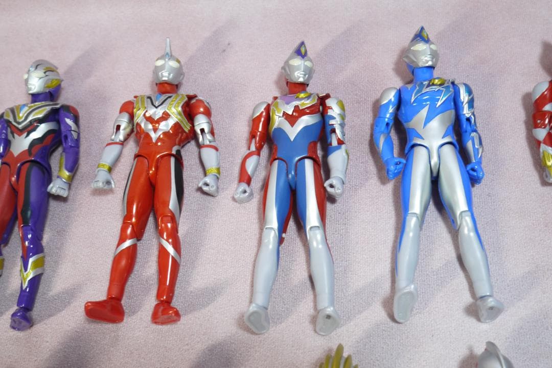 ウルトラアクションフィギュア　トリガー・デッカー・ルティオン　など　25体