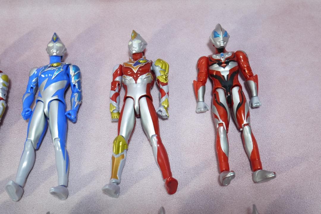 ウルトラアクションフィギュア　トリガー・デッカー・ルティオン　など　25体