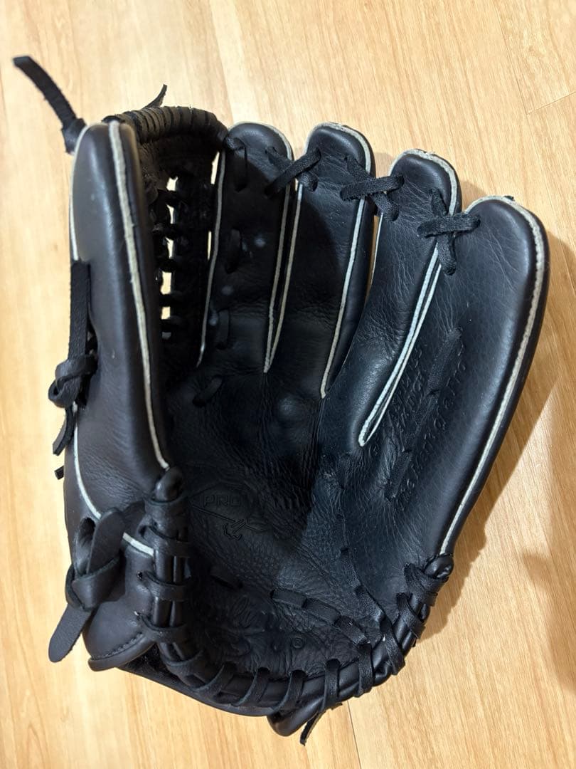 野球グローブ 黒 レザー大人用