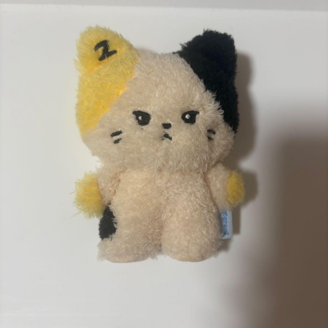 ZEROBASEONE リッキー　リニニ　ぬいぐるみ