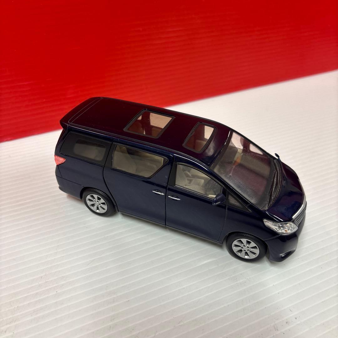 TOYOTA アルファード20系前期モデル