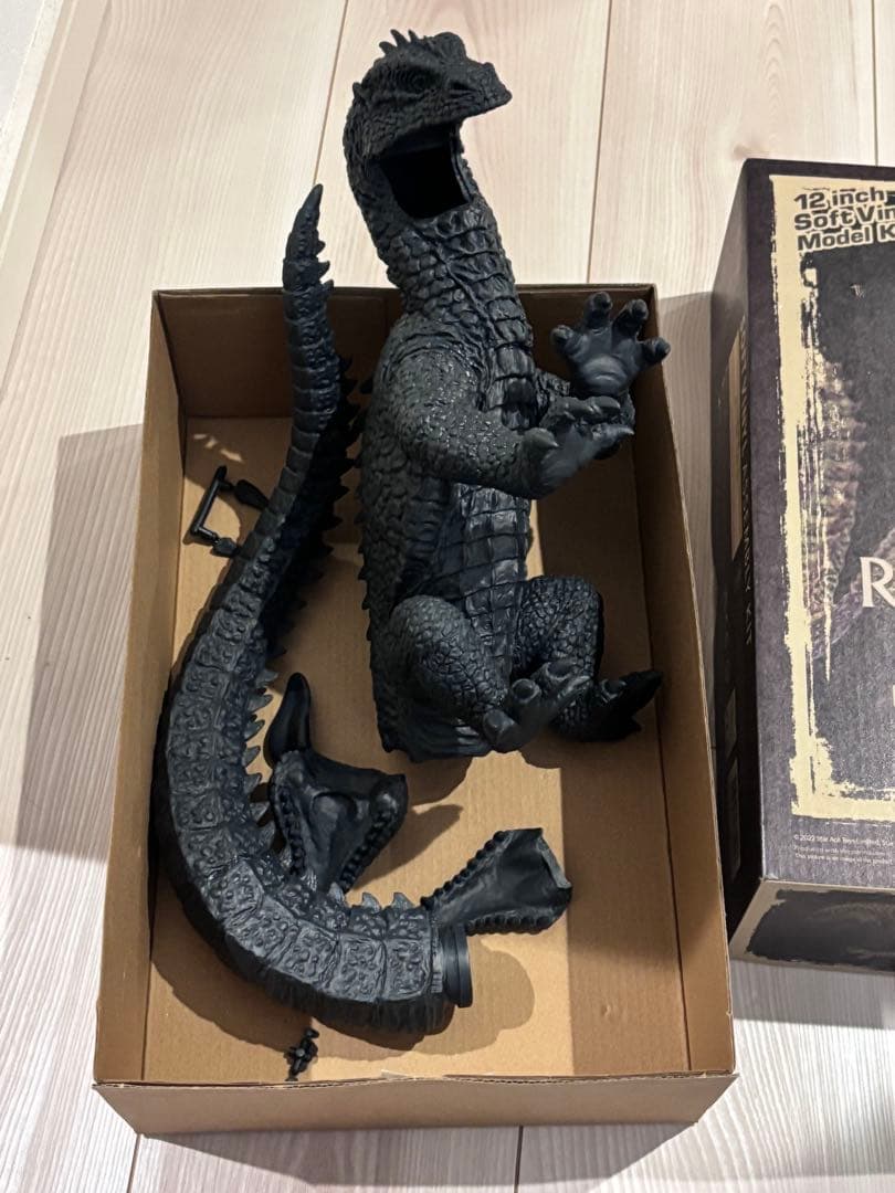 エクスプラス リドサウルス ソフビキット 組み立て途中 ジャンク品
