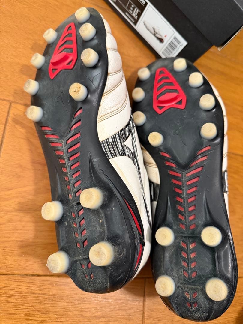 MIZUNO モレリアネオ4