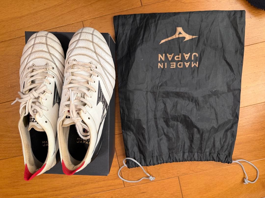 MIZUNO モレリアネオ4