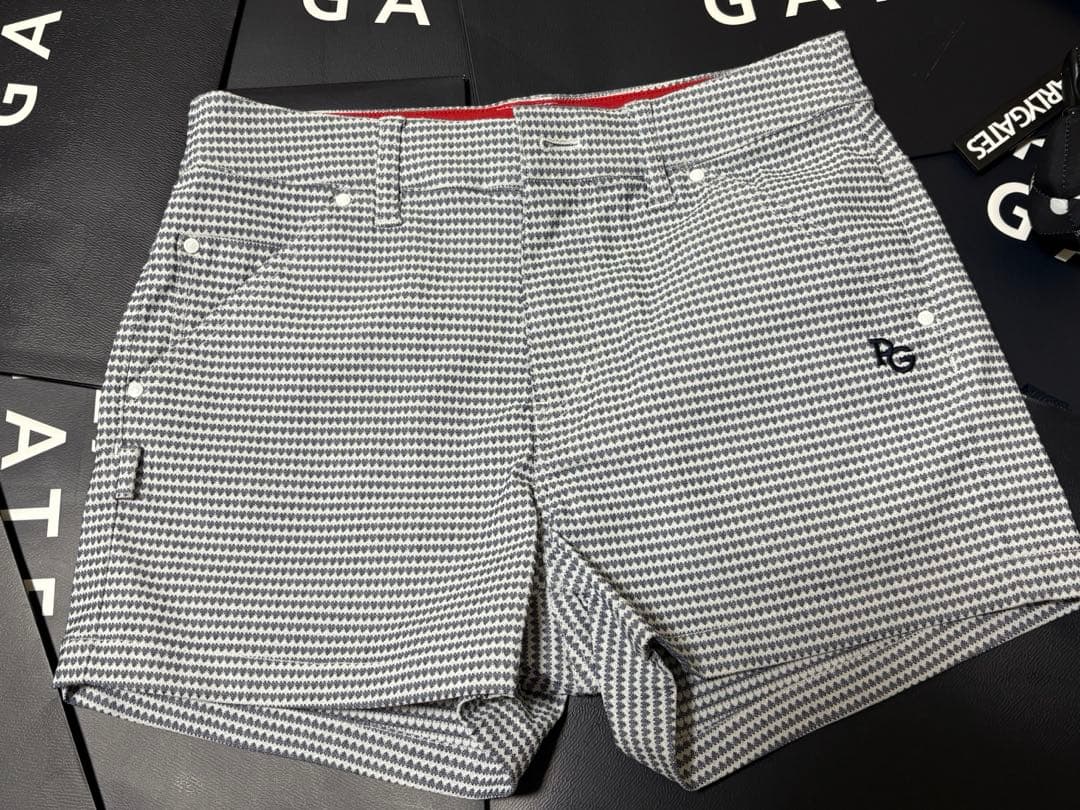 PG レディース ゴルフパンツ 白黒ストライプ