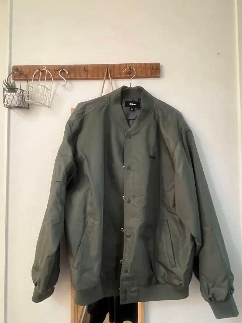 アイドル ENHYPEN WALK THE LINE Stadium Jacket