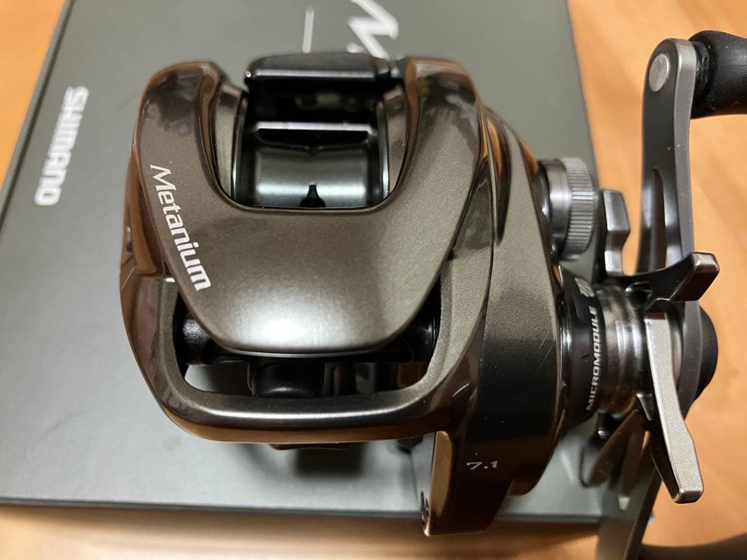 シマノ　20メタニウムHG 左巻　美品