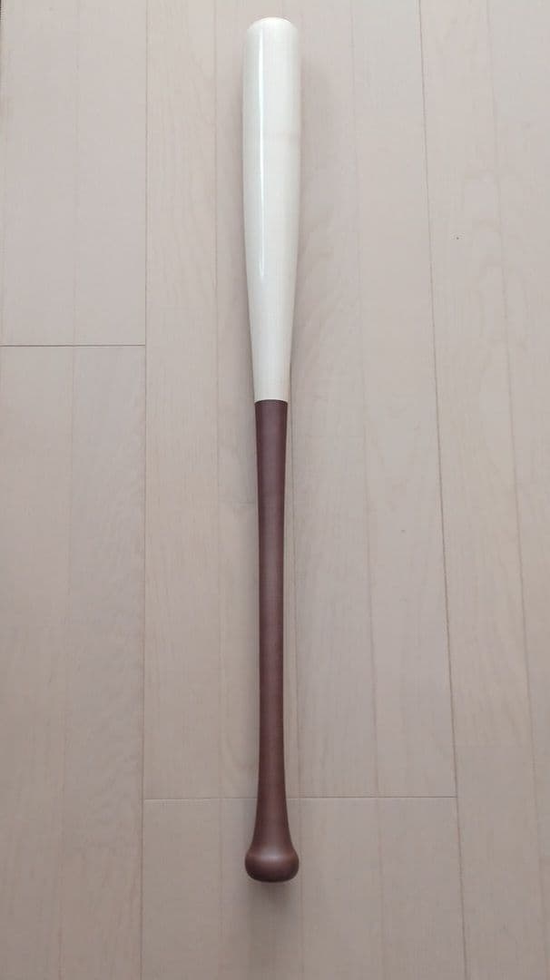 【超希少】読売ジャイアンツ坂本勇人選手250HR達成記念オーセンティックバット