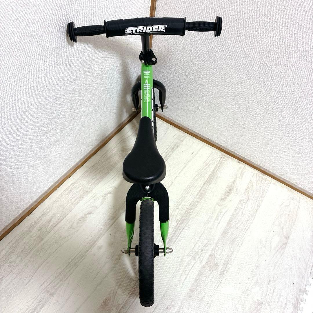美品 STRIDER 12 グリーン ストライダー 12 ペダルなし自転車