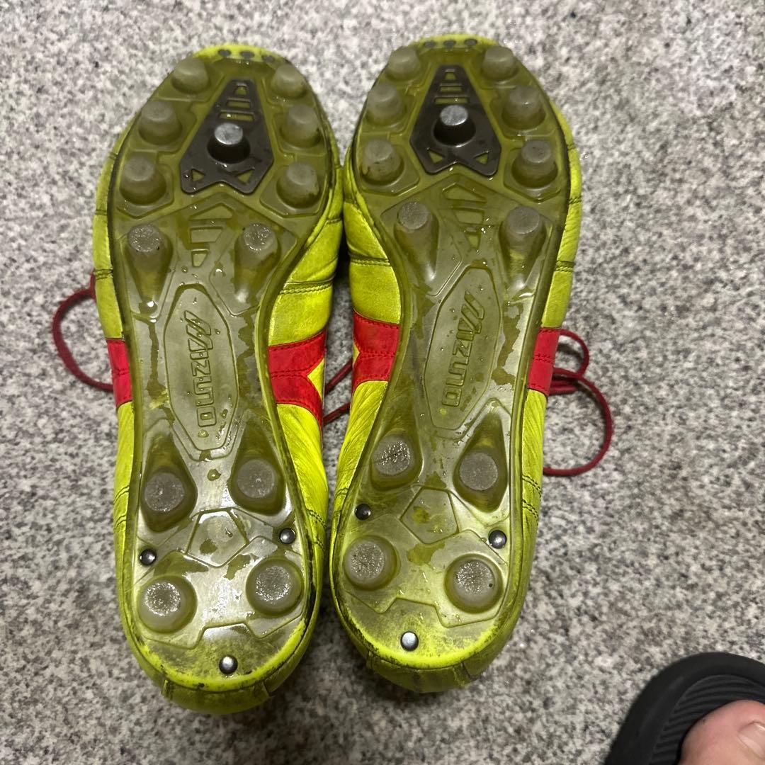 Mizuno モレリア2japan 限定色スパイク イエロー/レッド