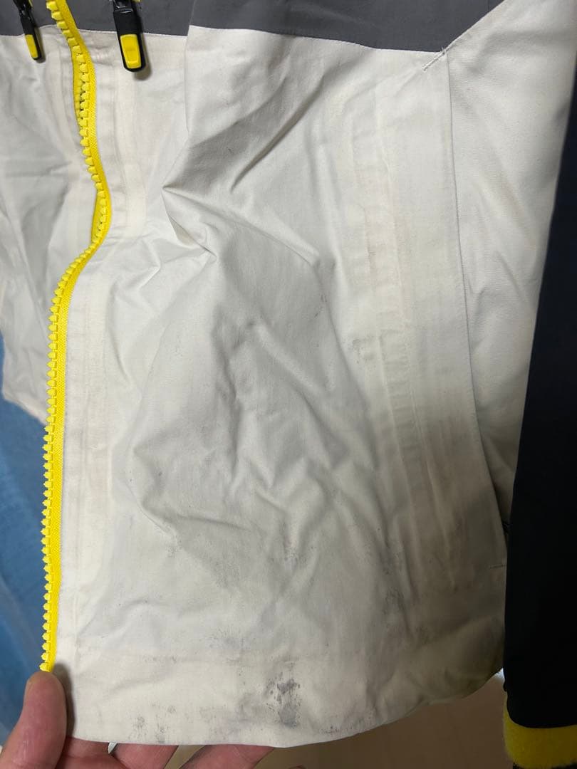 Burton AK swash GORE-TEX JKT バートン　スノボウェア