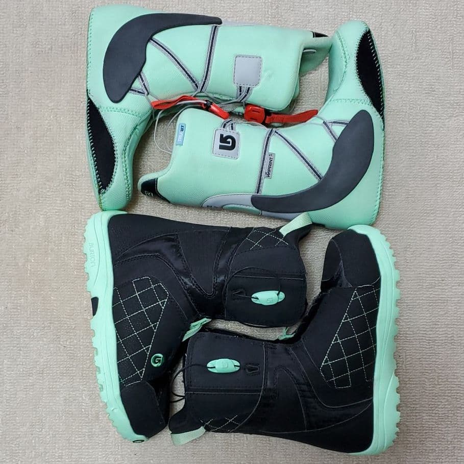 BURTON(バートン)／women's mint-ASIAN FIT／23cm