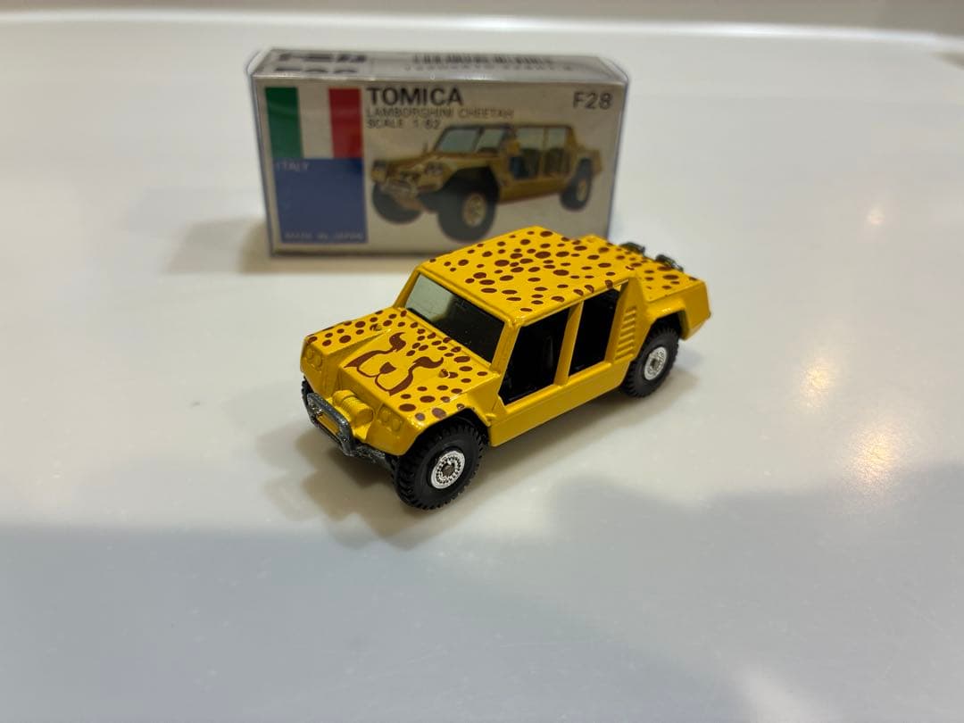 TOMICA ランボルギーニ チータ F28