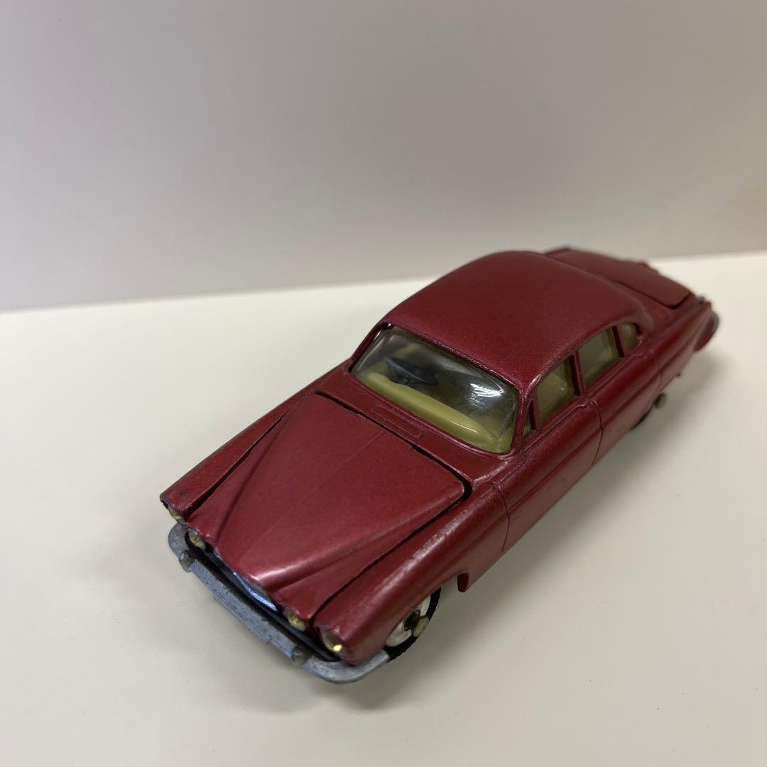 CORGI コーギー　ミニカー　JAGUAR MARK × SALOON