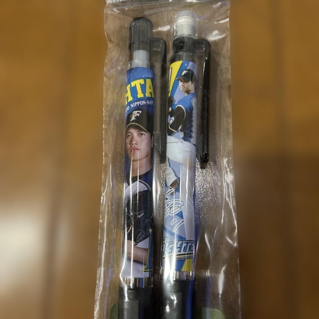 【激レア】大谷翔平グッズセット　タオル　うちわ　ハンカチ　ペンセット　ミニボール