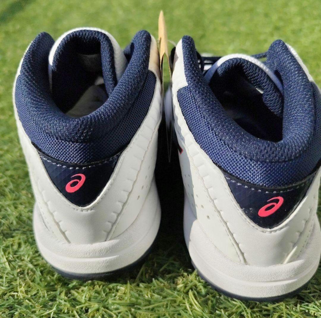 asics ジュニアバスケットシューズ25.0cm