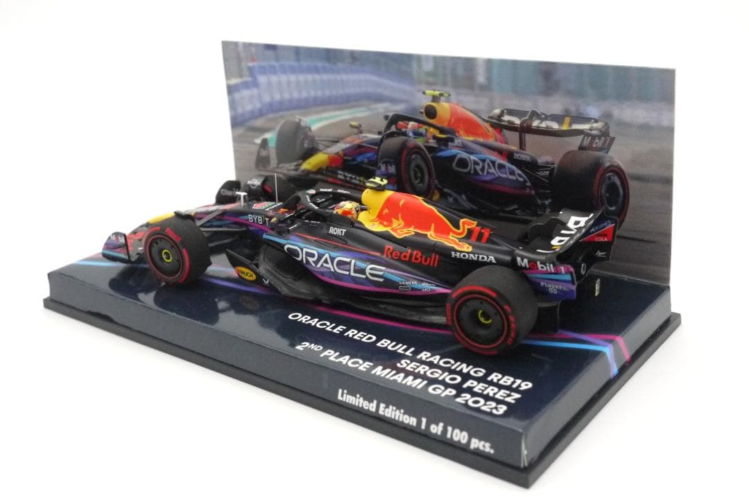 1/43 レッドブル RB19 マイアミGP S.ペレス 限定BOX