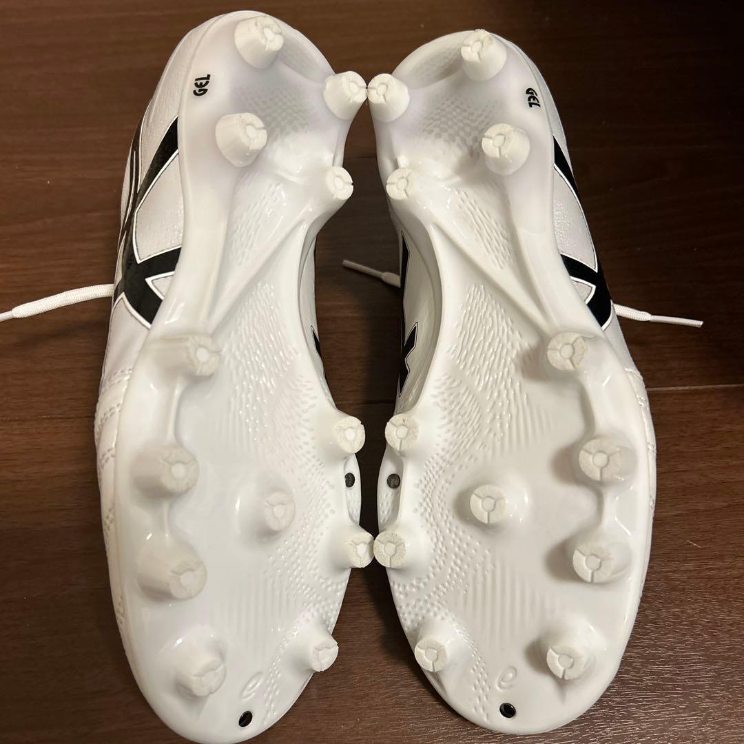 ASICS サッカーシューズ ホワイト/ブラック