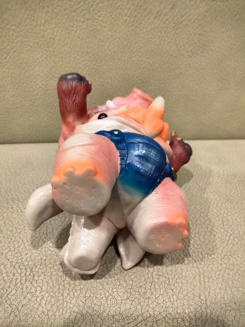 ソフビ　おむつ大帝オギャードン　izumonster 安楽安作　zollmen