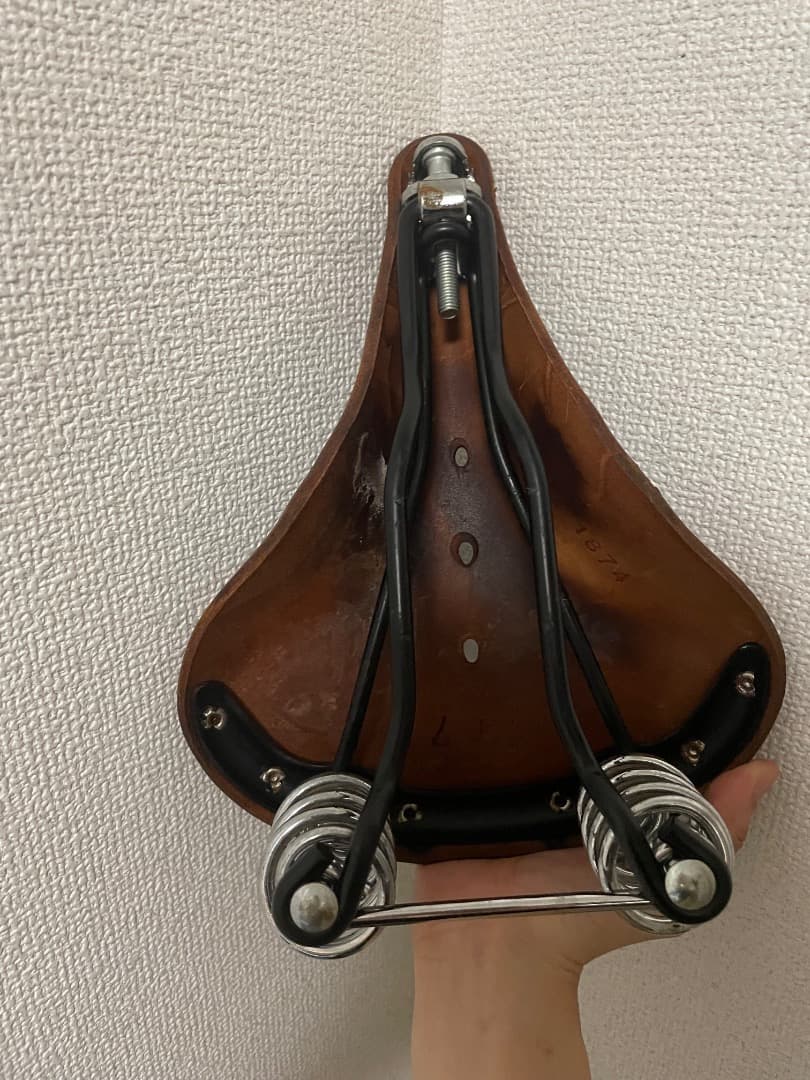 【美品】BROOKS B67 レザーサドル ハニー ブルックス