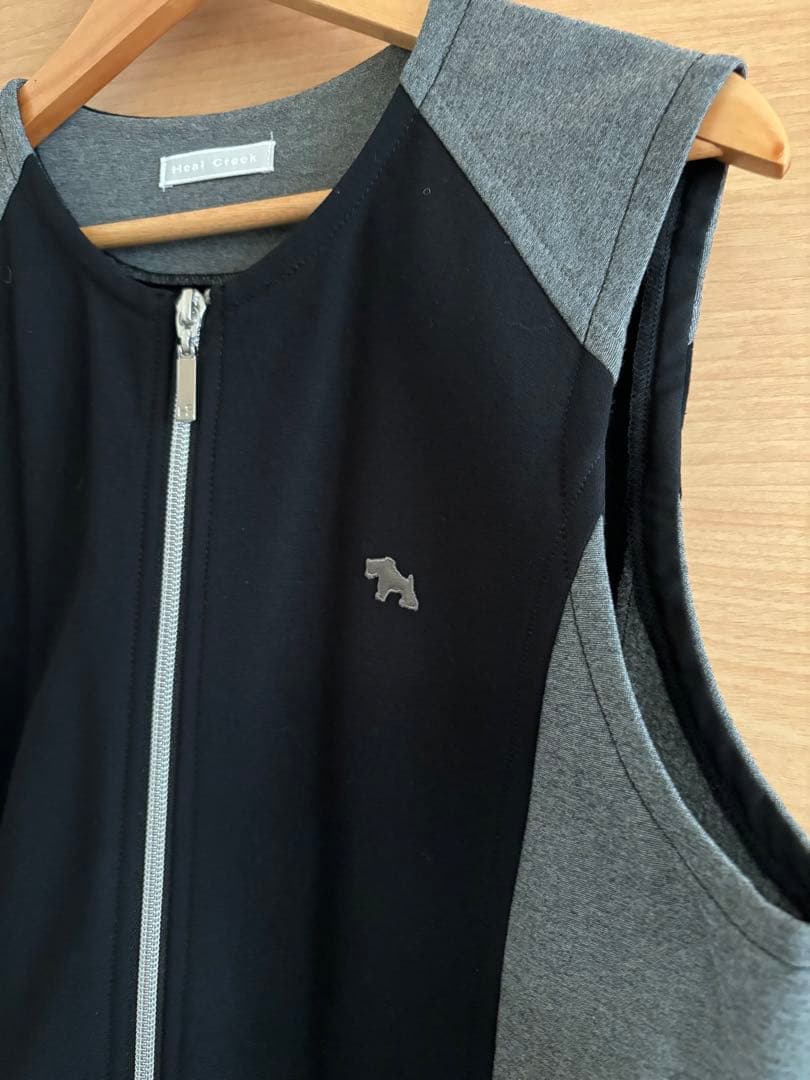 最終お値下げ新品　Heal Creek ノースリーブジップアップワンピース
