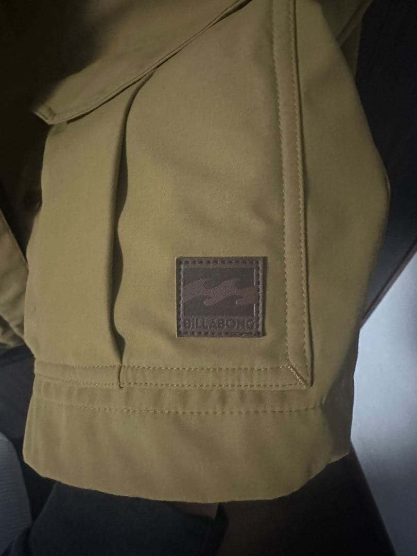 【新品未使用品】BILLABONG ビラボン スノボーウエア