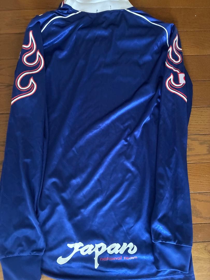 98年ワールドカップモデル　日本代表サッカーシャツ<長袖>