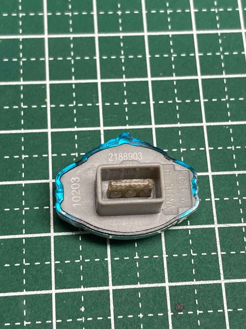 【動作確認済】　たまごっちピース　たまデコピアス　フェアリーチェンジ