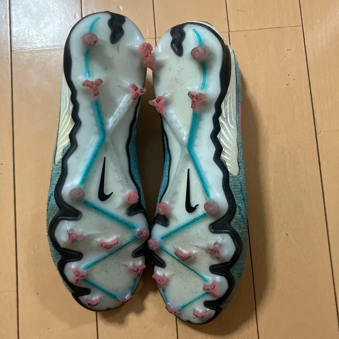 Nike Phantom スパイクシューズ 青/ピンク