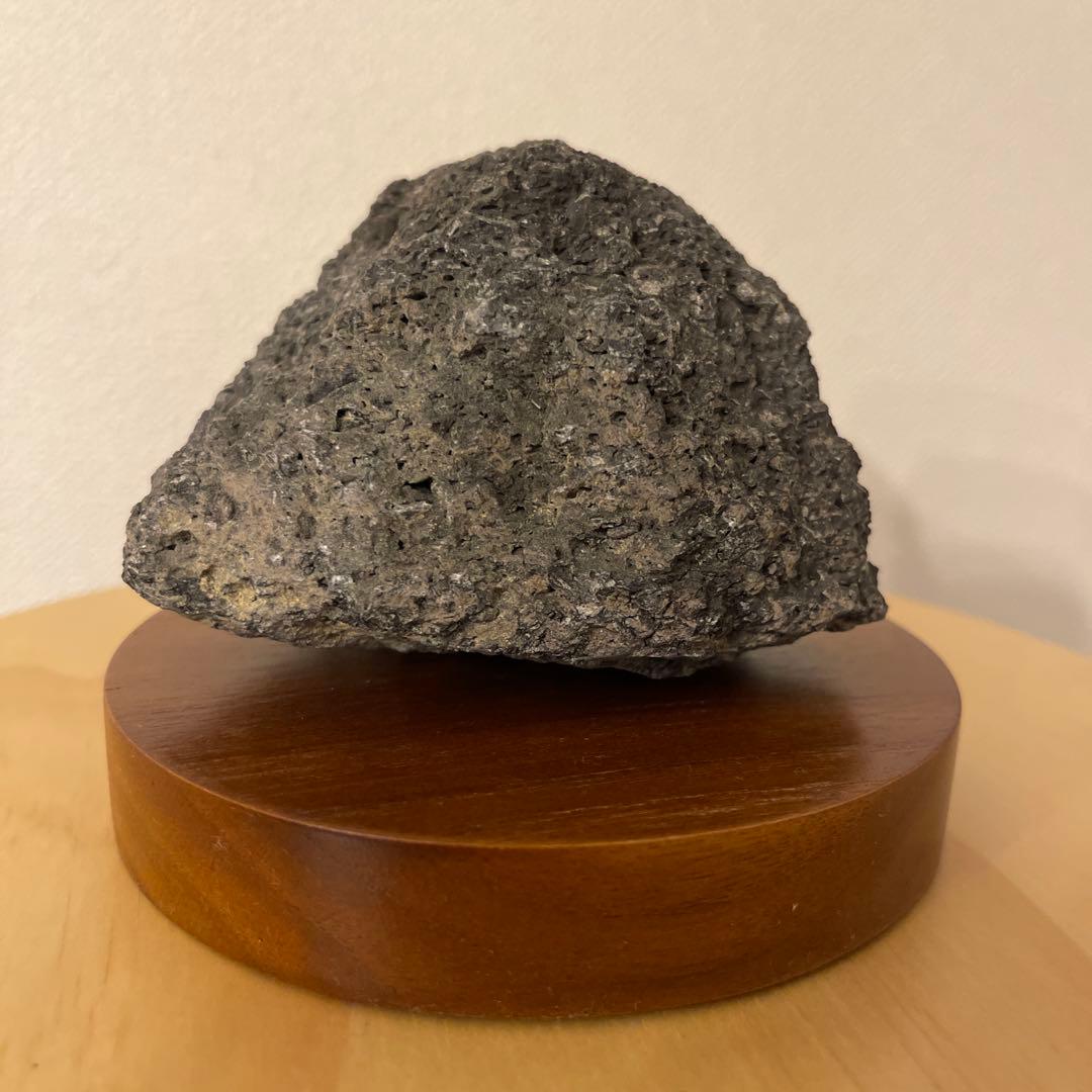 ふふ河口湖　富士山の溶岩石、sghr共同制作のガラスドーム、木製プレートのセット