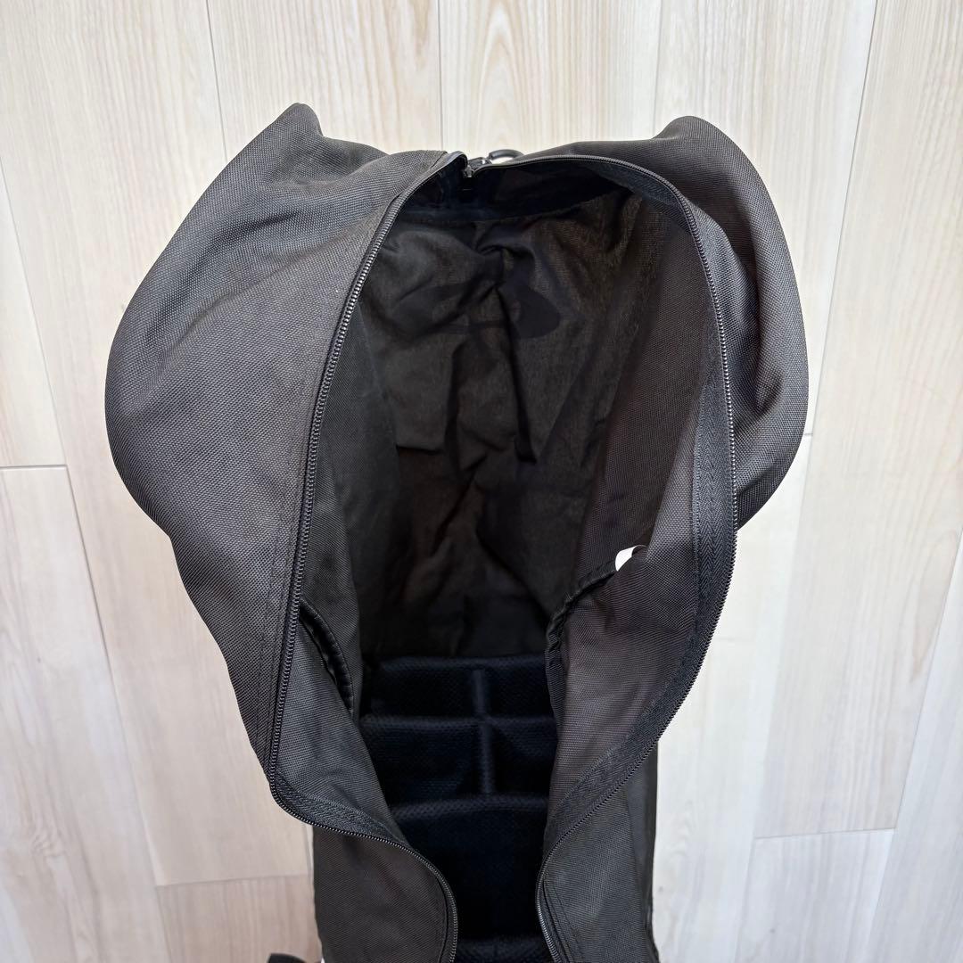 【ゴルフ】オークリー スタンド式ゴルフキャディバッグ　軽量　OAKLEY