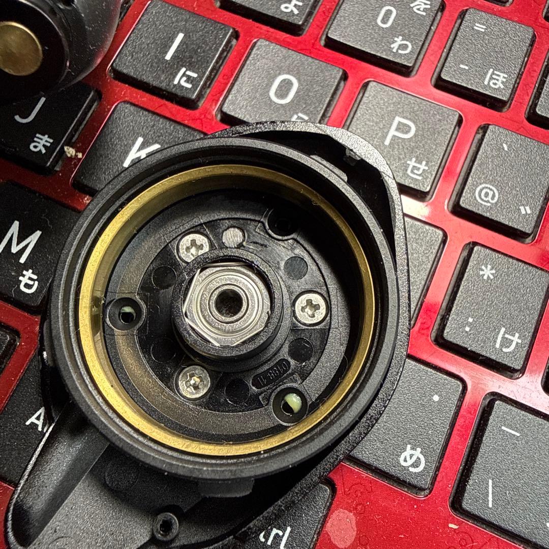 シマノ　17バスワンXT151 ベイトリール 左巻き