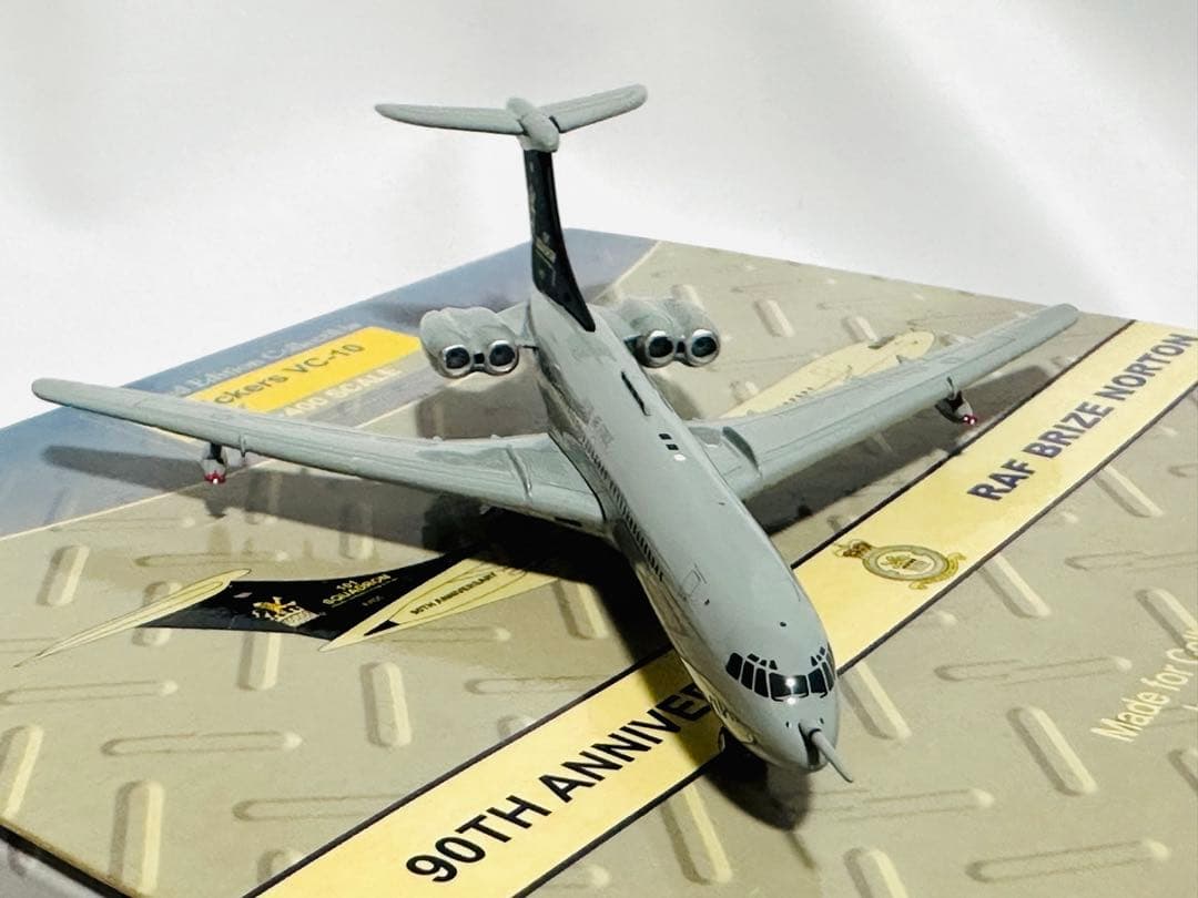 Gemini 1/400 Vickers VC-10 90周年記念モデル