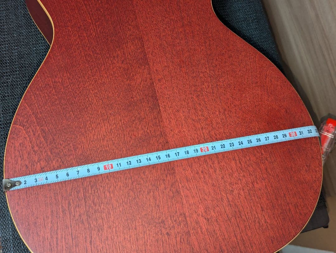 Art & Lutherie Ami Spruce トップ単板 パーラーギター
