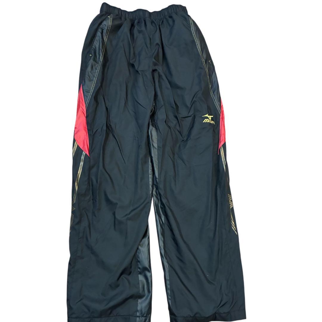 一度着用のみ！ミズノ　ウインドブレーカー上下セット　XL（Ｏ）サイズ