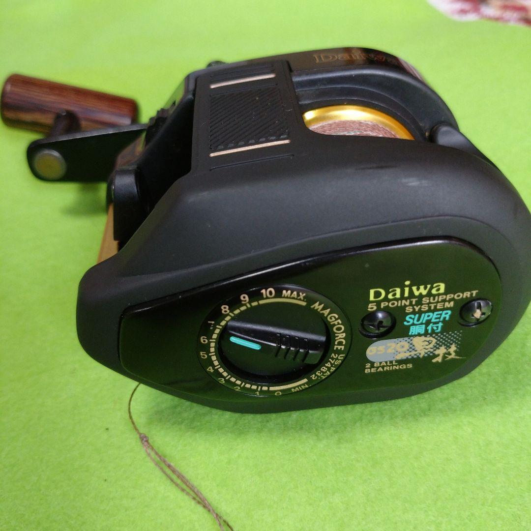 Ｄaiwaスーパー胴付き早技GS20とスーパーダイナミックX150i早技